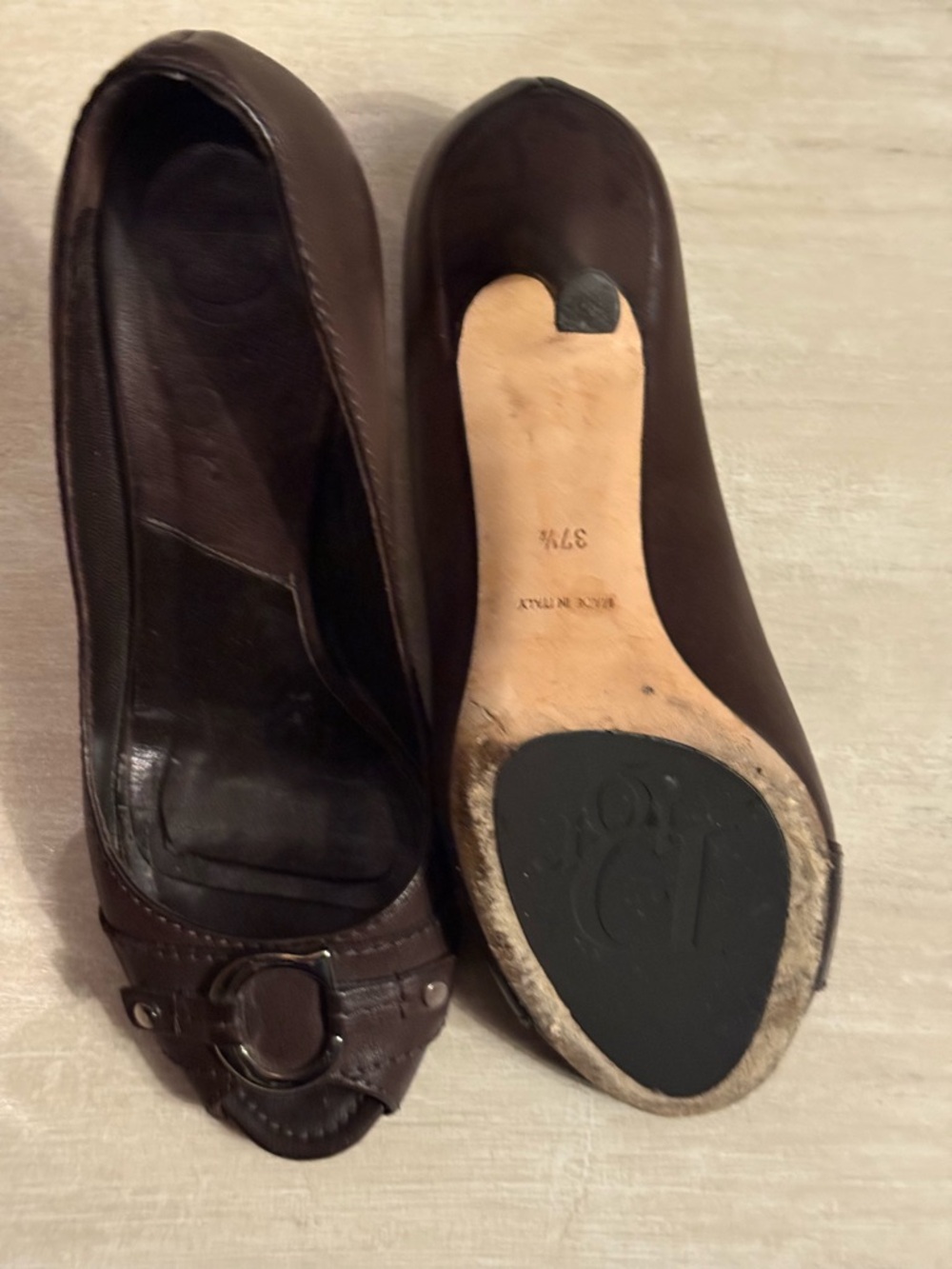 Christian Dior Women’s Brown Leather Buckle Pumps - Picture 3 of 8